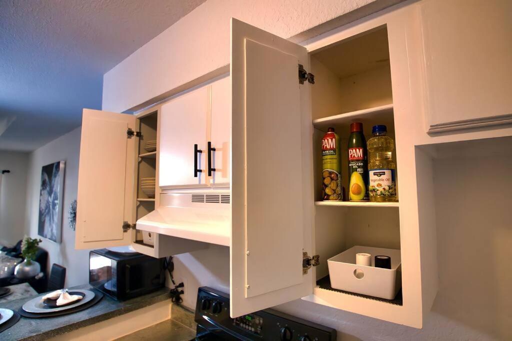 Chic & Cozy 2 Bedroom - 1 Bathroom - Rated Best Eagle Pass Εξωτερικό φωτογραφία